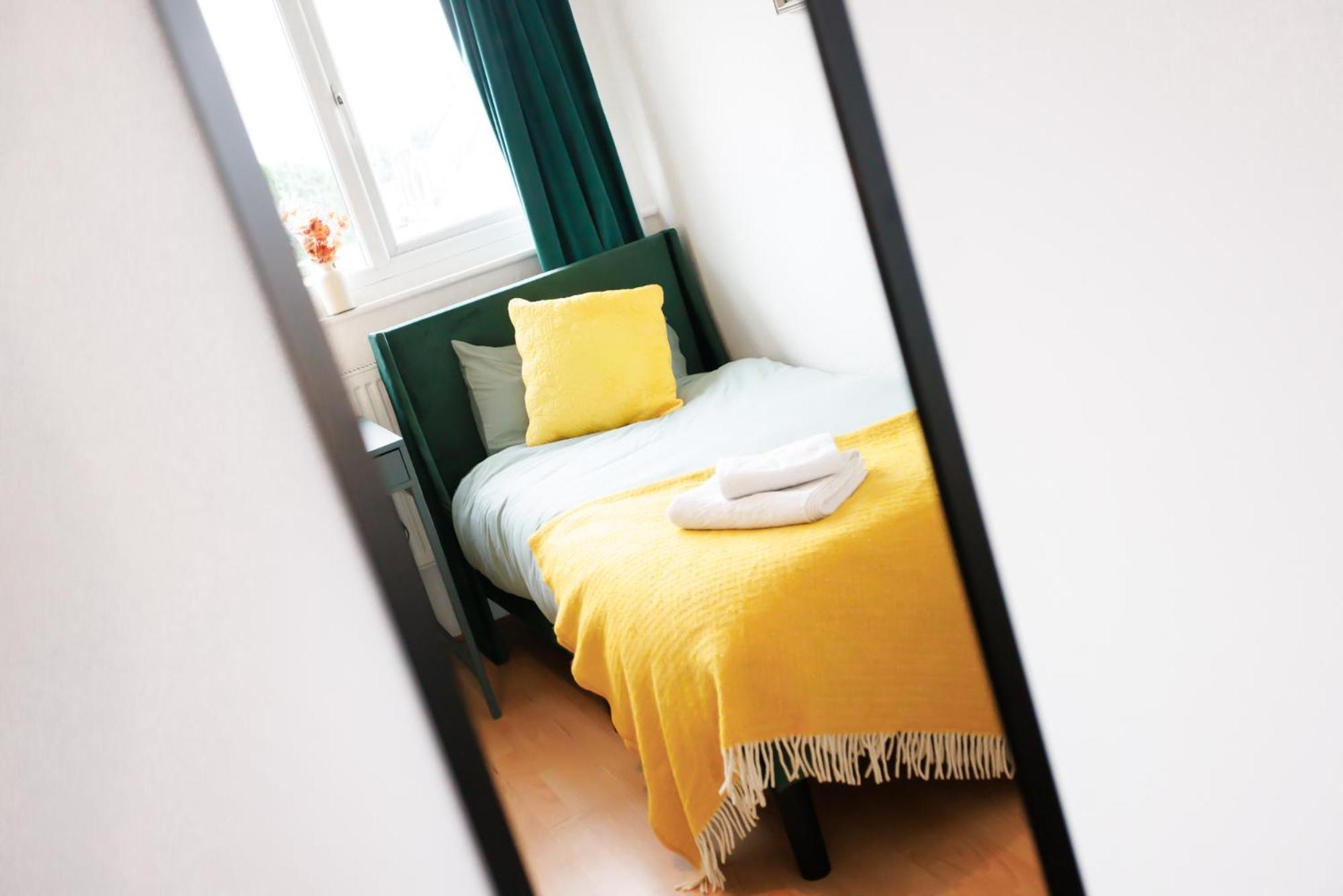 The Apollo Stay Manchester Bagian luar foto